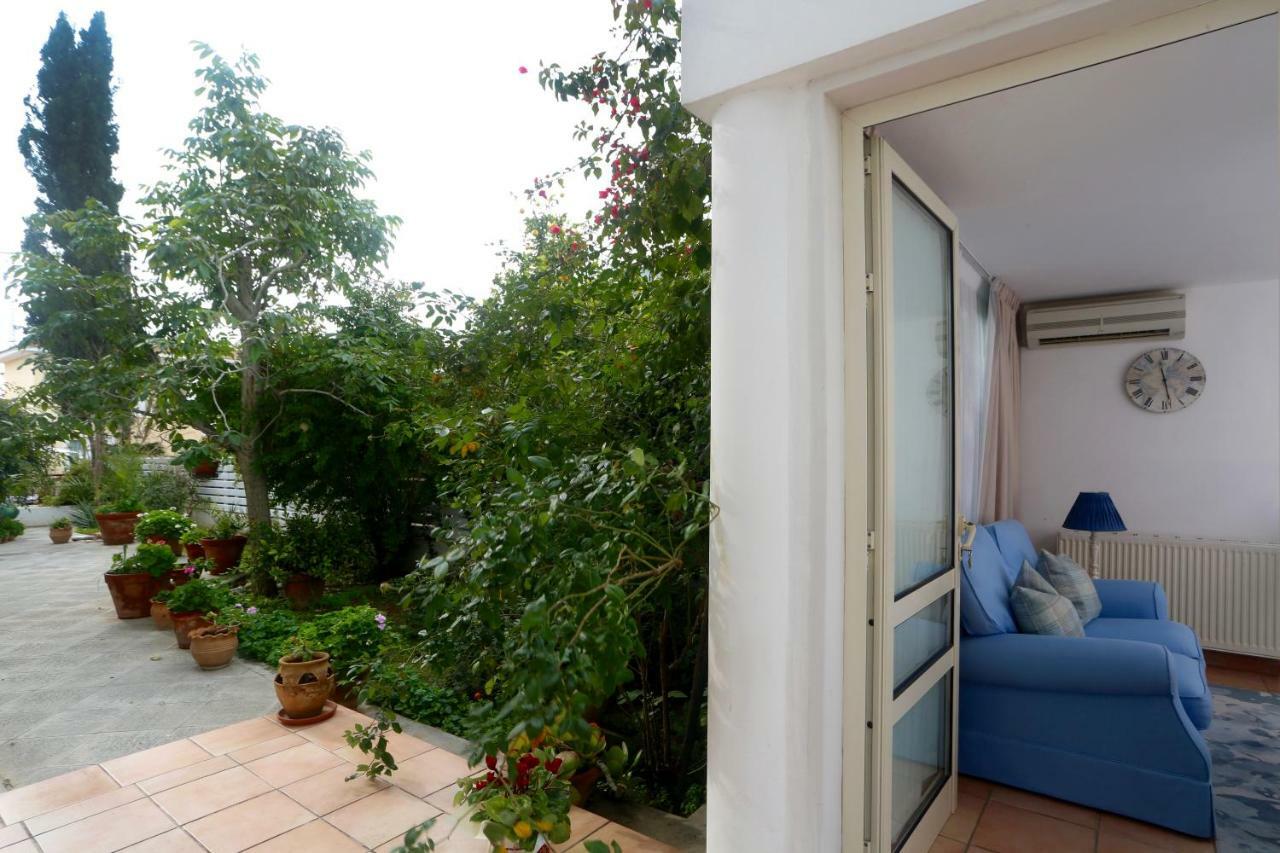 Sunny Garden Studio Hotell Nicosia Exteriör bild